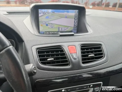 Renault SM3