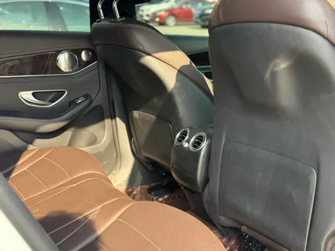 Mercedes-Benz Mercedes-Benz GLC