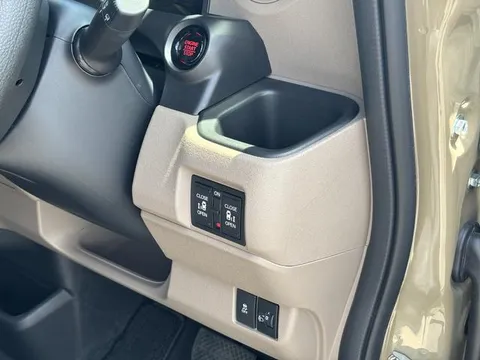 Honda N-BOX Joy