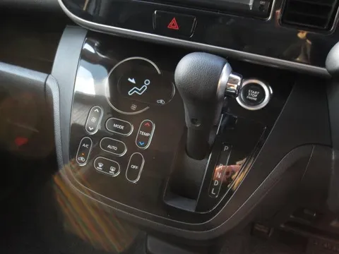 Mitsubishi eK Space Custom