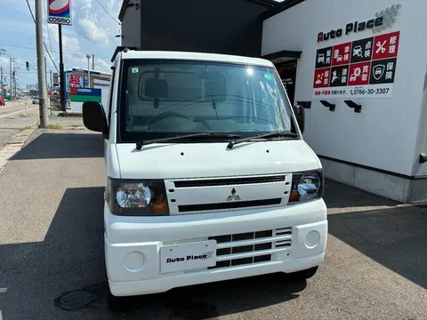 Mitsubishi Minicab Truck