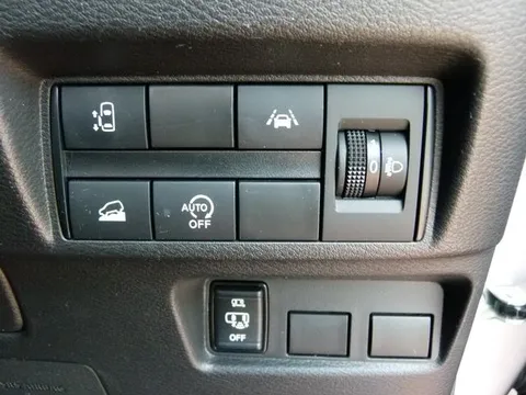 Mitsubishi eK X Space