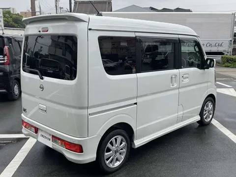 Nissan Clipper Rio
