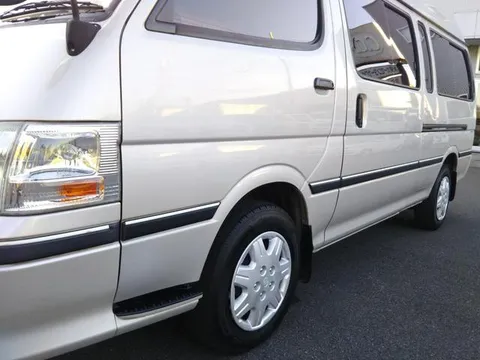 Toyota HiAce Wagon