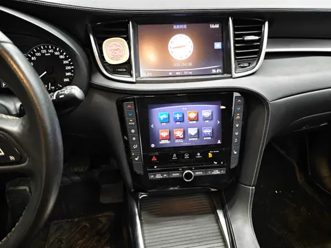 Infiniti QX50