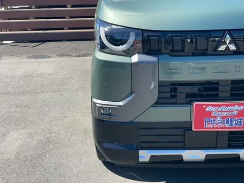 Mitsubishi Delica Mini