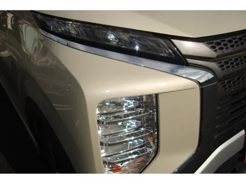 Mitsubishi eK X