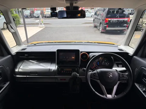 Suzuki Spacia Gear