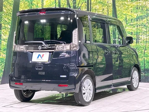 Suzuki Spacia Custom Z