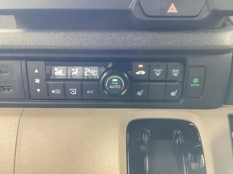 Honda N-BOX Joy