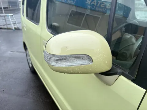 Daihatsu Move Latte