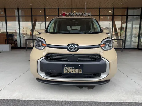 Toyota Sienta