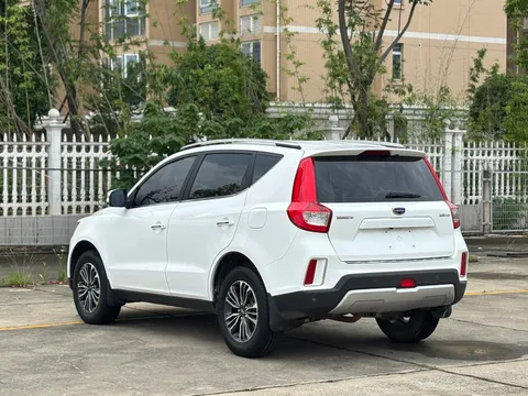 Geely Vision X6