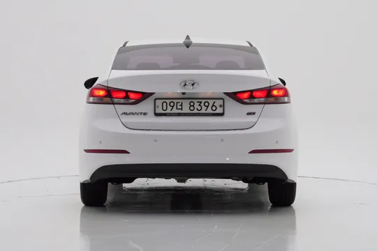 Hyundai Elantra (Avante)