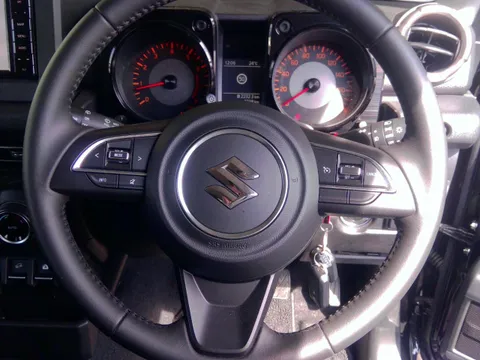 Suzuki Jimny Sierra