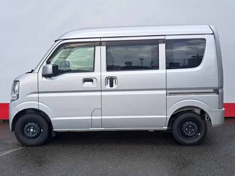 Nissan Clipper