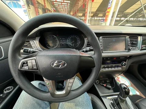 Hyundai Mistra