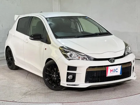 Toyota Yaris (Vitz)