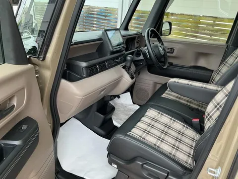 Honda N-BOX Joy