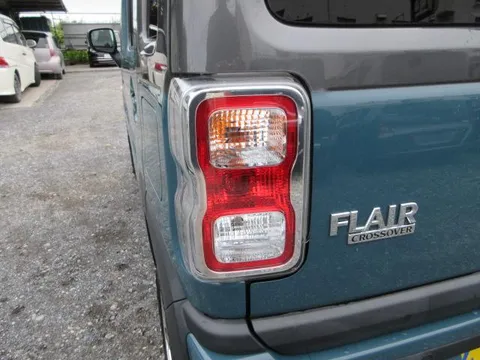 Mazda Flair Crossover