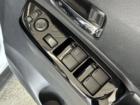 Mitsubishi eK X Space