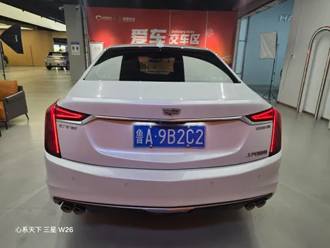 Cadillac CT6