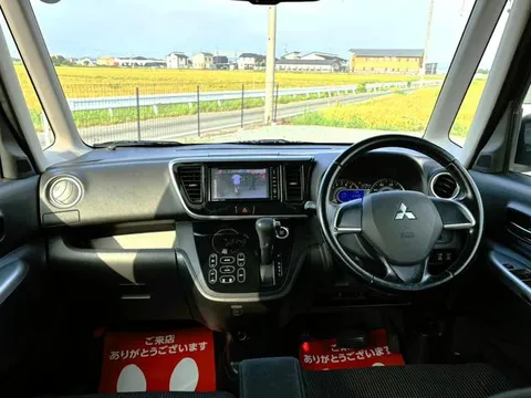 Mitsubishi eK Space Custom