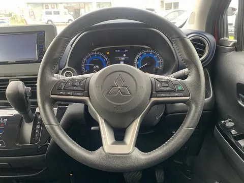 Mitsubishi eK X