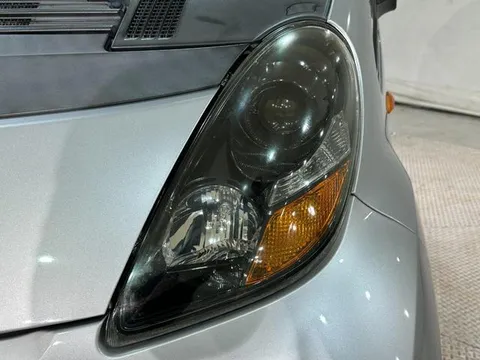 Mitsubishi I