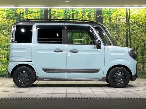 Suzuki Spacia Gear