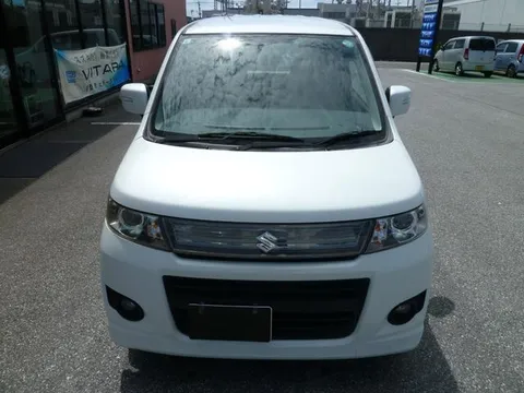 Suzuki Wagon R Stingray