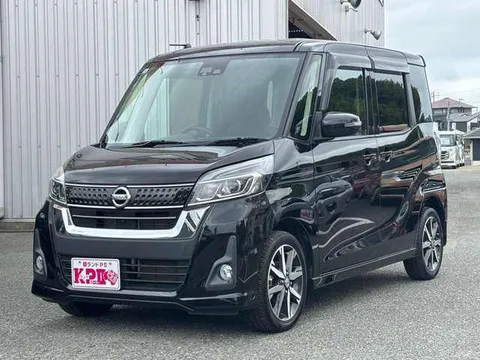 Nissan Dayz Roox