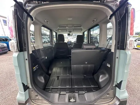 Suzuki Spacia Gear
