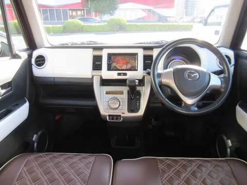 Mazda Flair Crossover