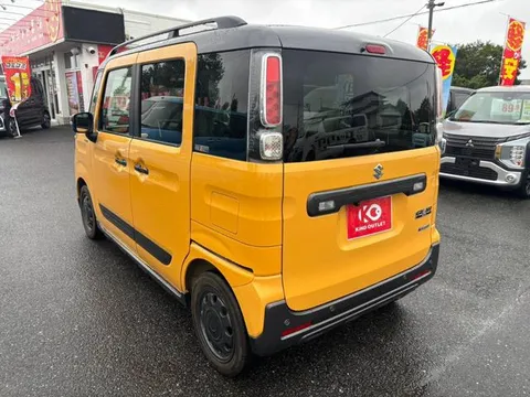 Suzuki Spacia Gear