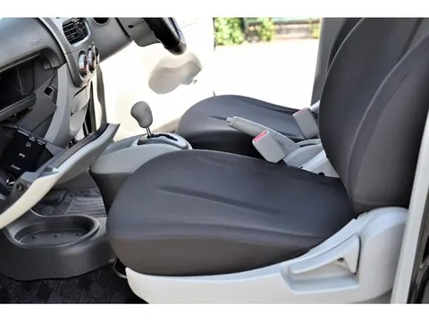 Mitsubishi I