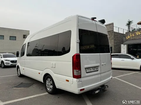 Hyundai H350 (Solati)
