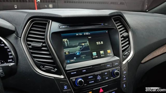 Hyundai Grand Santa Fe (Maxcruz)