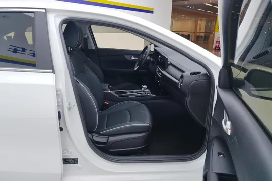 Kia Cerato (K3)