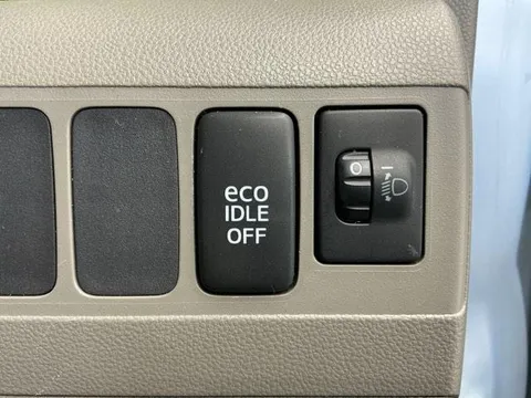 Toyota Pixis Space