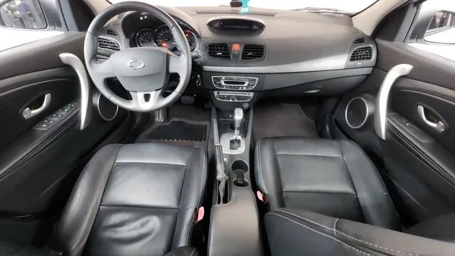 Renault SM3