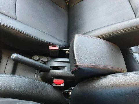 Peugeot 301
