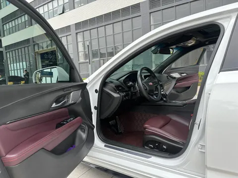 Cadillac CT4