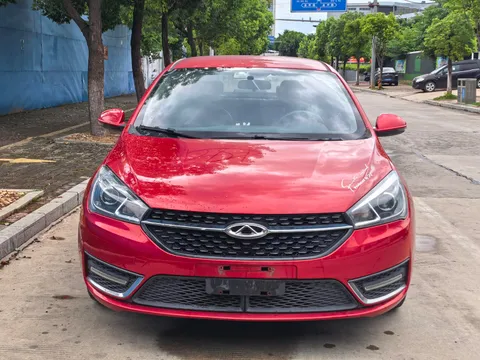 Chery Arrizo 5