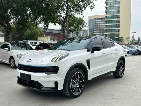 Lynk & Co Lynk & Co 05