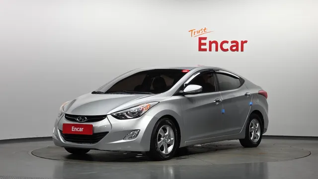 Hyundai Elantra (Avante)
