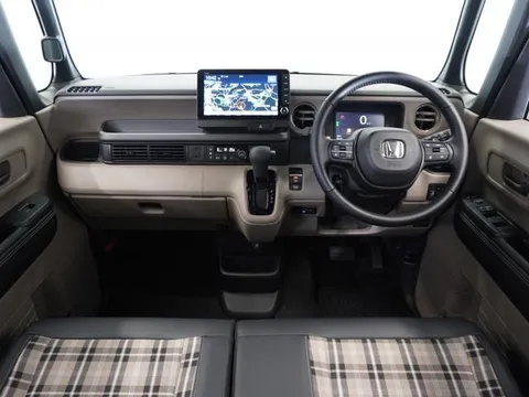 Honda N-BOX Joy