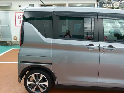 Mitsubishi eK X Space