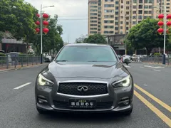 Infiniti Q50L