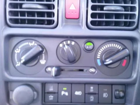 Nissan Clipper Truck